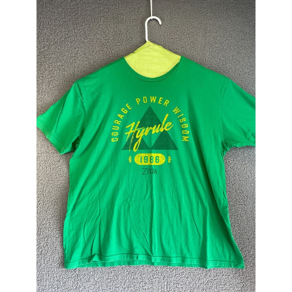 The Legend of‎ Zelda Mens Size XL  Green  Video Game Graphic Tee